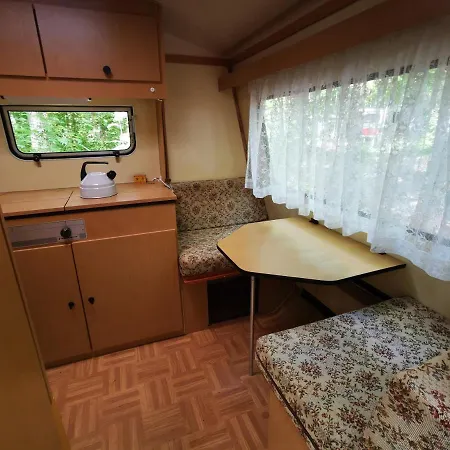 Kemping Ddr Kult Wohnwagen Direkt Am